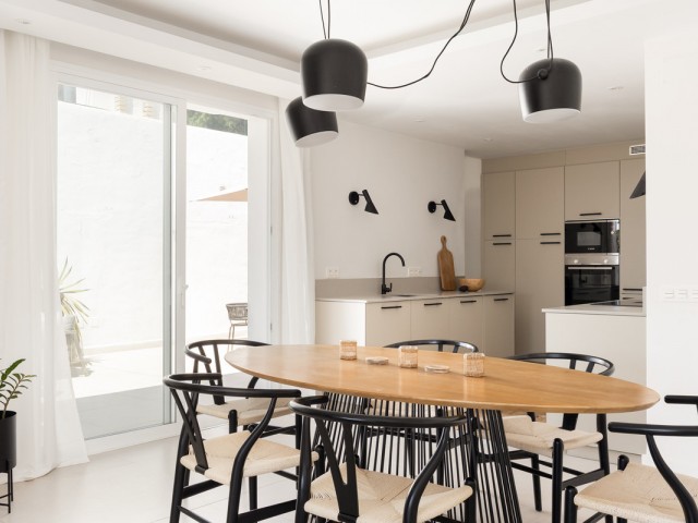 3 Bedrooms Apartment in Nueva Andalucía