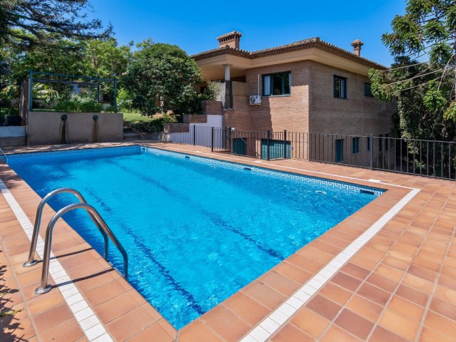 5 Bedrooms Villa in Sotogrande
