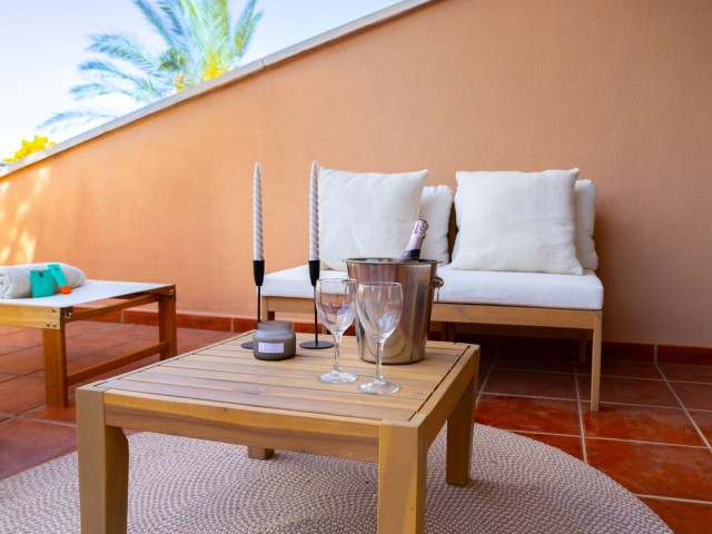 2 Bedrooms Apartment in Nueva Andalucía