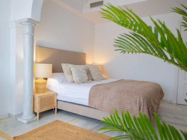 2 Bedrooms Apartment in Nueva Andalucía