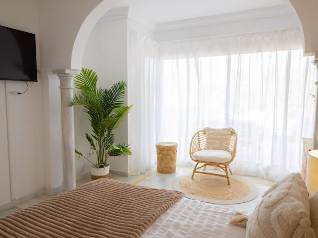 2 Bedrooms Apartment in Nueva Andalucía