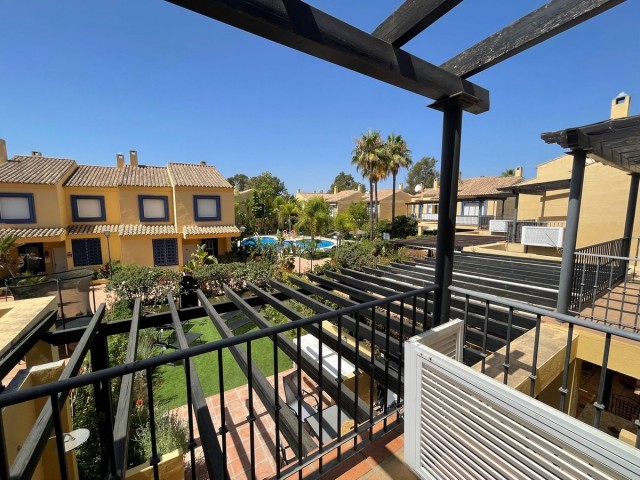 3 Bedrooms Townhouse in Nueva Andalucía