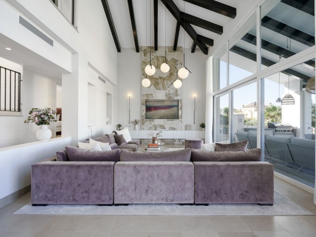 7 Sovrums Villa i Benahavís