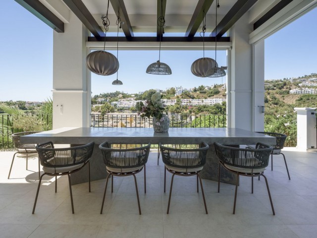 7 Sovrums Villa i Benahavís