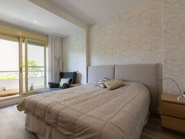 2 Bedrooms Apartment in Nueva Andalucía