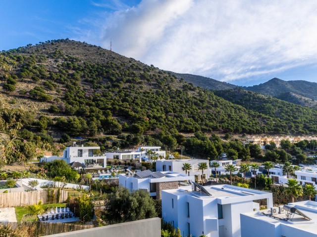 5 Makuuhuoneen Huvila Mijas