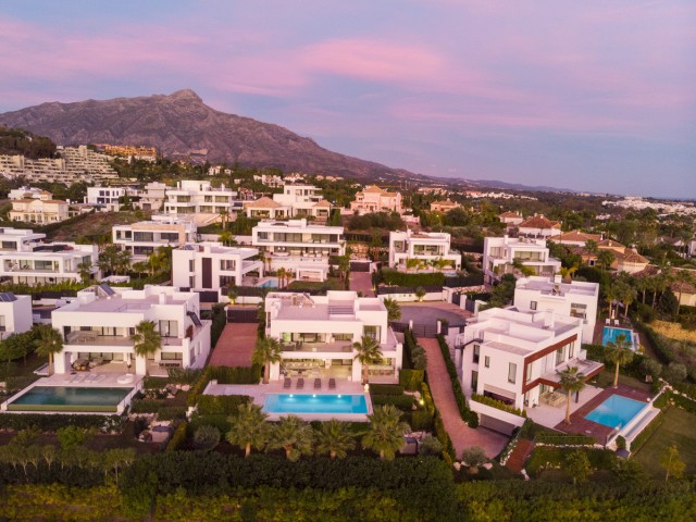 7 Bedrooms Villa in Nueva Andalucía