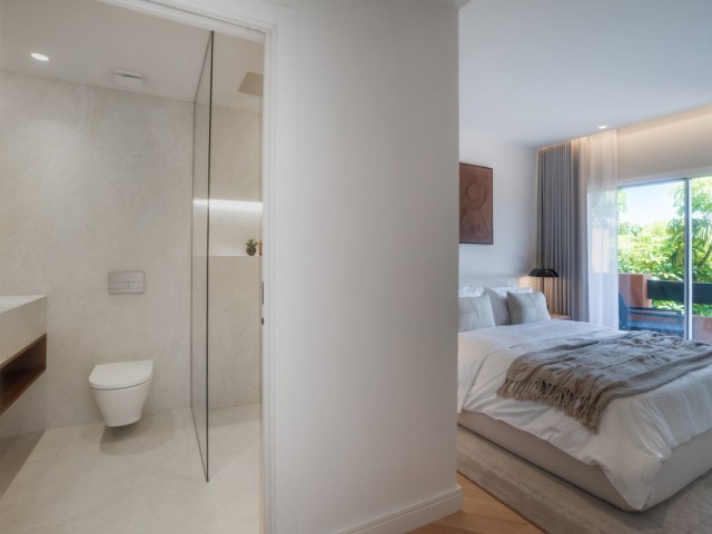 4 Bedrooms Apartment in Nueva Andalucía