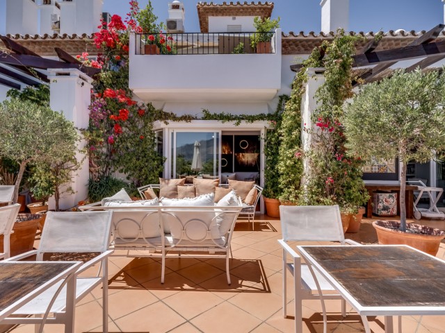 Penthouse in Nueva Andalucía