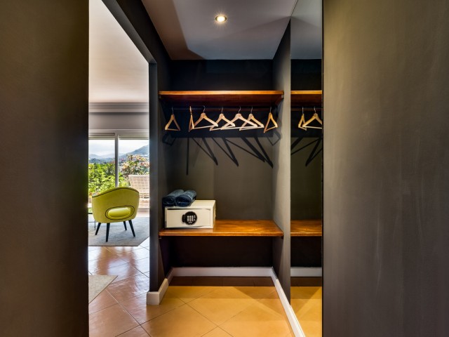 Penthouse in Nueva Andalucía