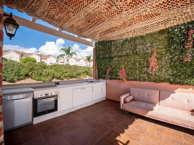 4 Soveroms Rekkehus i Estepona