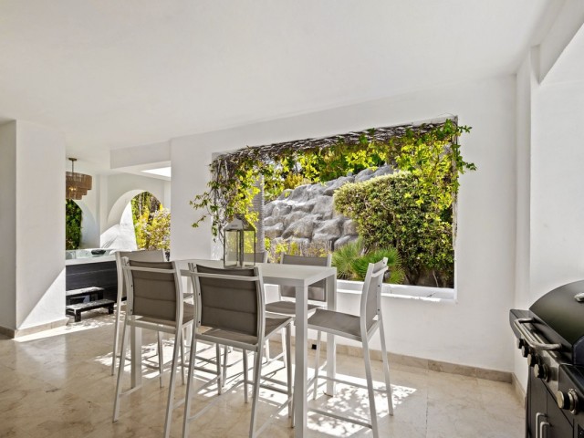 2 Schlafzimmer Apartment in Marbella