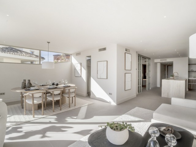 3 Bedrooms Apartment in Nueva Andalucía