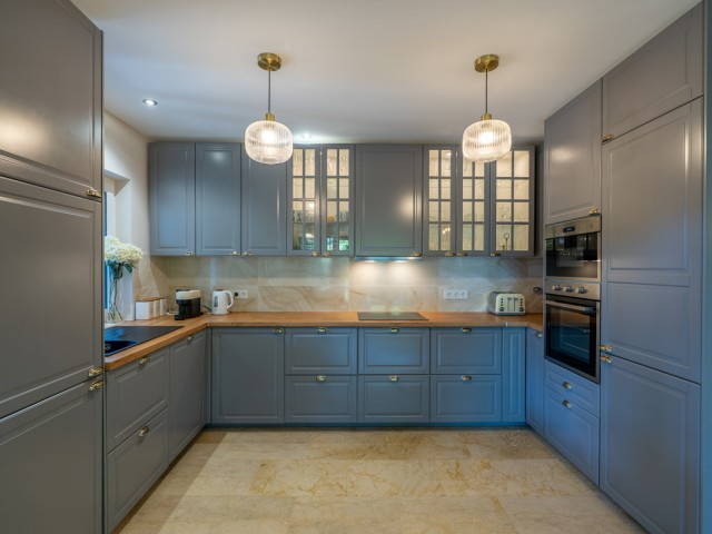 4 Soveroms Villa i Marbesa