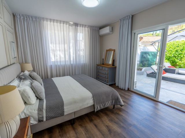 4 Soveroms Villa i Marbesa
