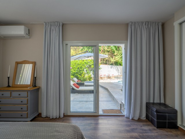 4 Soveroms Villa i Marbesa