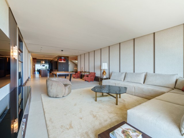 8 Sovrums Villa i Benahavís