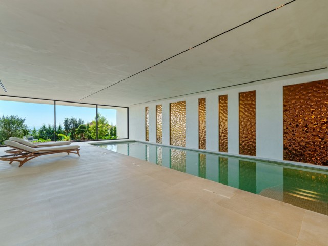 8 Sovrums Villa i Benahavís