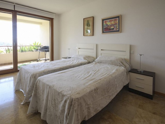 3 Bedrooms Apartment in Marbella