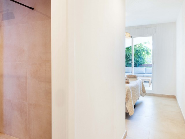 2 Bedrooms Apartment in Nueva Andalucía