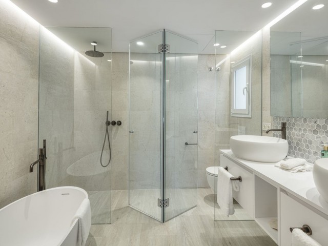 Apartamento con 3 Dormitorios  en The Golden Mile