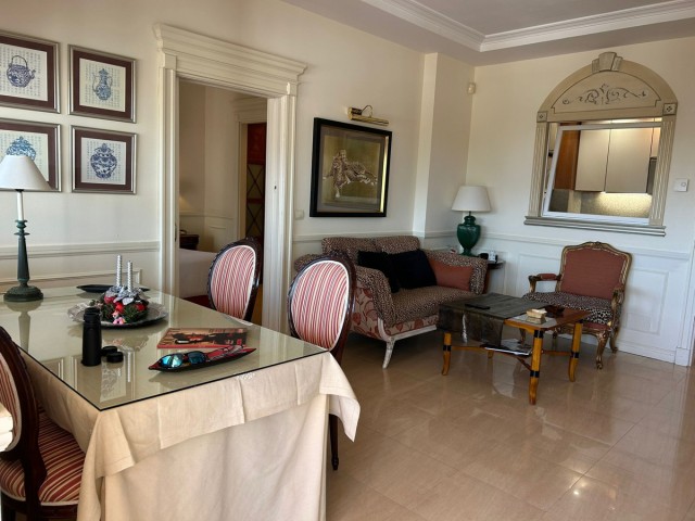 Apartamento con 2 Dormitorios  en The Golden Mile