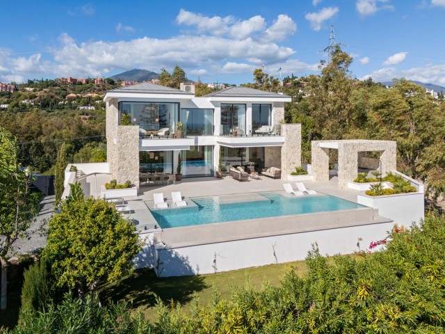 5 Sovrums Villa i Benahavís