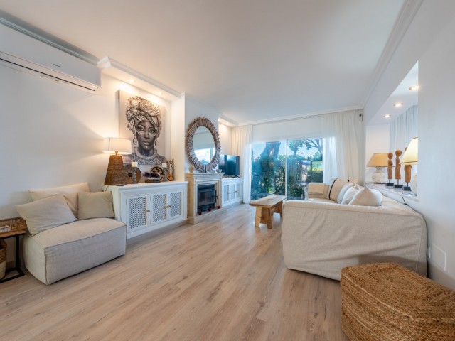 3 Bedrooms Villa in Hacienda Las Chapas