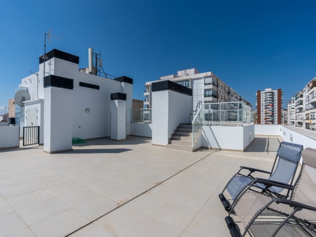 Apartamento con 2 Dormitorios  en Málaga Centro