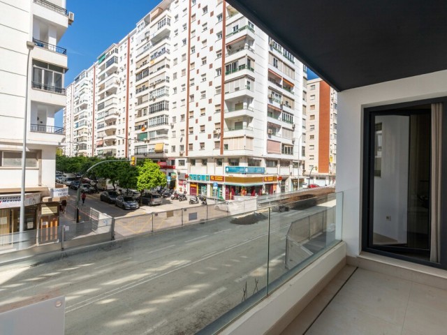 Apartamento con 2 Dormitorios  en Málaga Centro