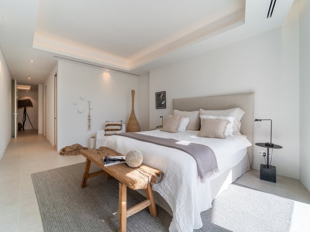 6 Bedrooms Villa in Benahavís