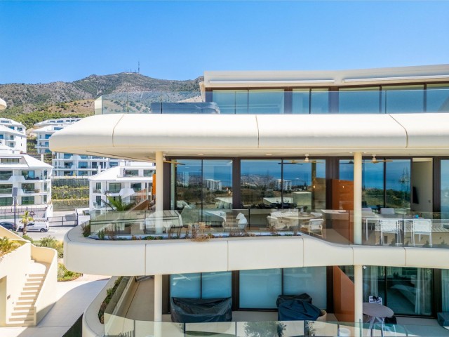 2 Bedrooms Apartment in Fuengirola