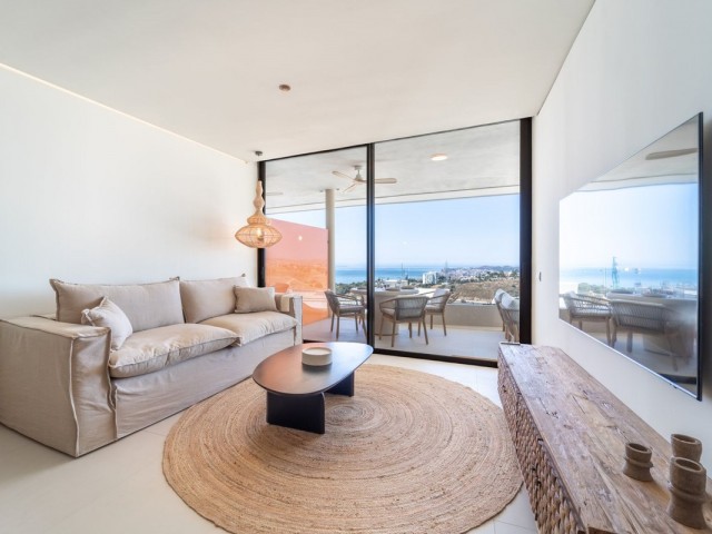 2 Bedrooms Apartment in Fuengirola
