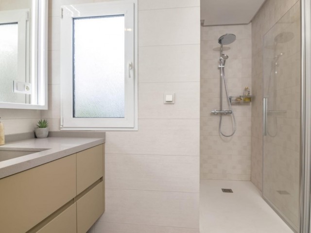 3 Bedrooms Apartment in Puerto Banús