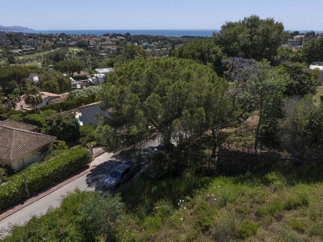  Plot in Nueva Andalucía