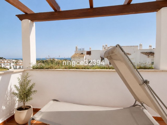 Apartamento con 3 Dormitorios  en Nueva Andalucía