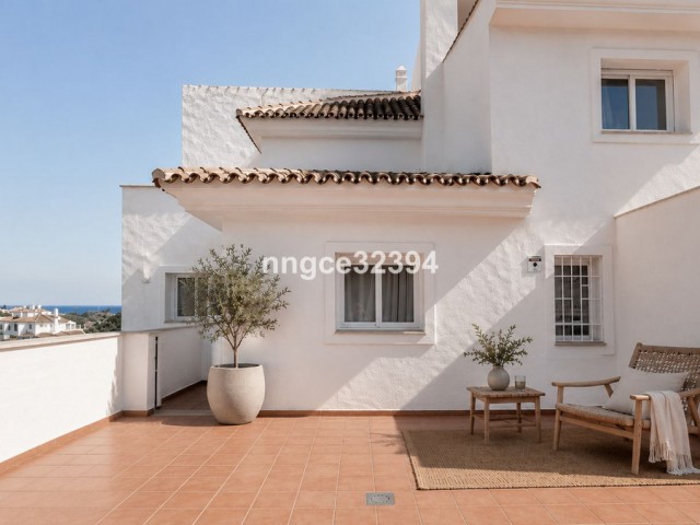 Apartamento con 3 Dormitorios  en Nueva Andalucía