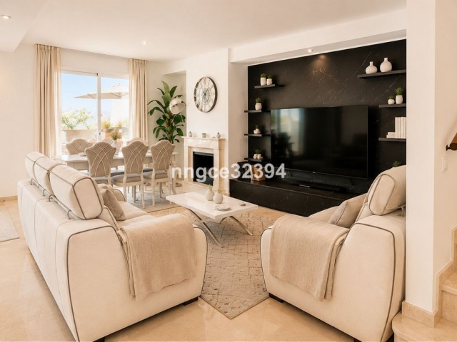 Apartamento con 3 Dormitorios  en Nueva Andalucía