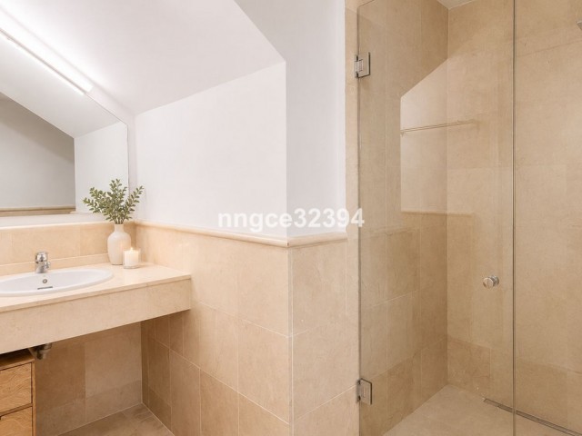 Apartamento con 3 Dormitorios  en Nueva Andalucía