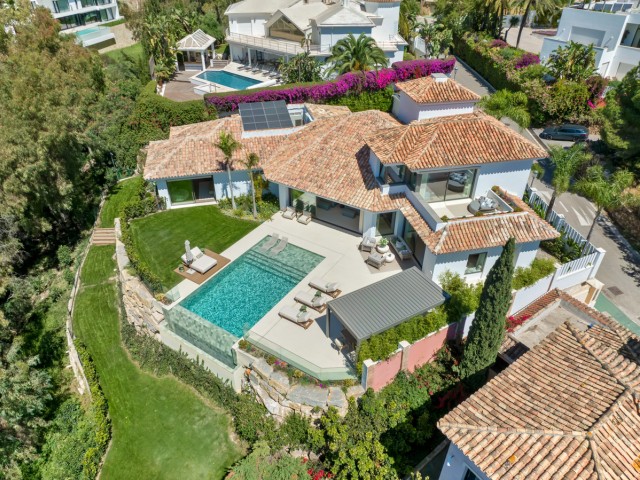 Villa con 6 Dormitorios  en Benahavís