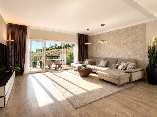 Penthouse avec 2 Chambres  à Benahavís