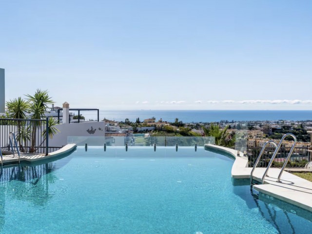 Penthouse avec 2 Chambres  à Benahavís