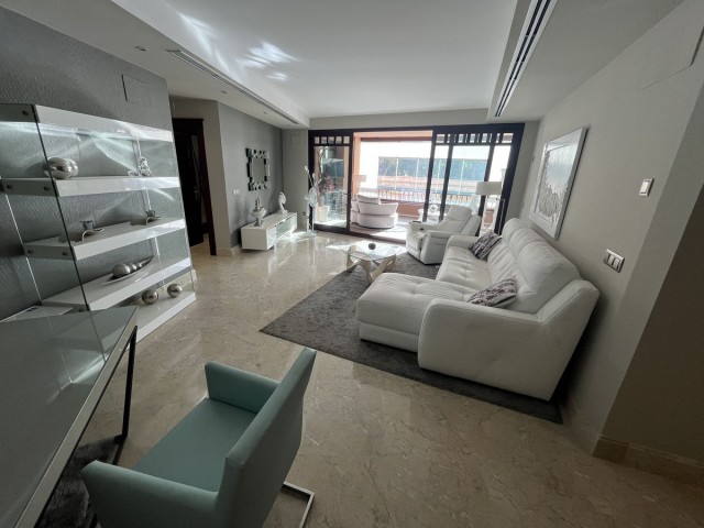 3 Schlafzimmer Apartment in Marbella