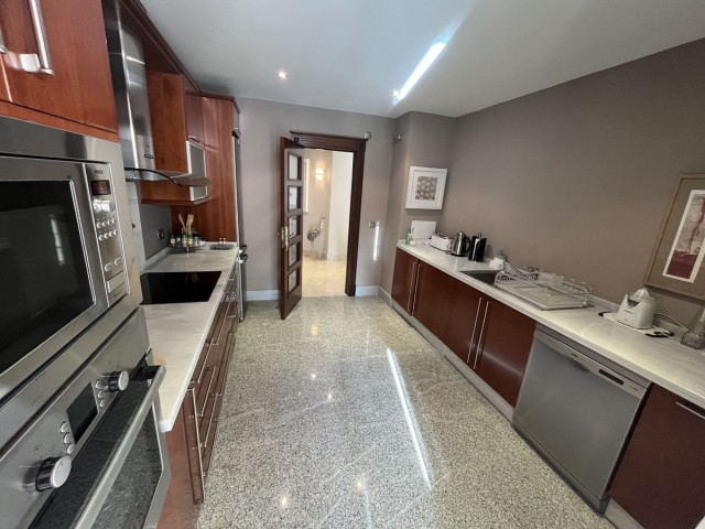 3 Schlafzimmer Apartment in Marbella