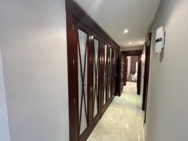 3 Schlafzimmer Apartment in Marbella