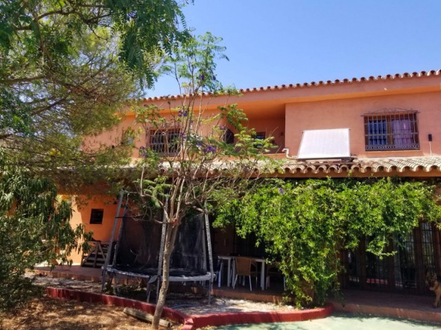 Villa con 4 Dormitorios  en Entrerrios