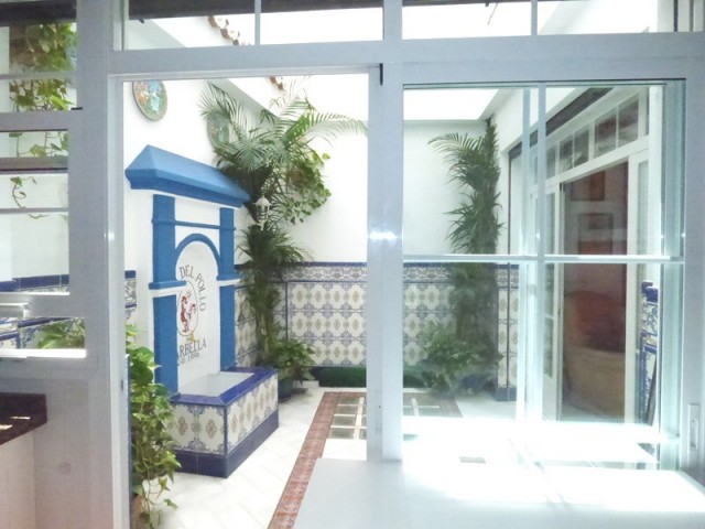 6 Bedrooms Townhouse in Marbella