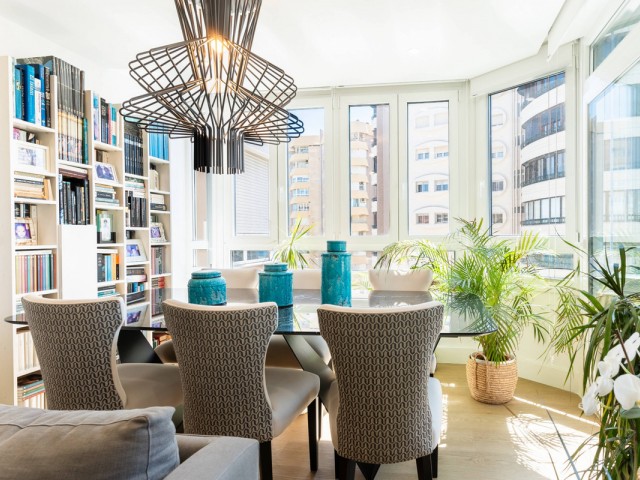 4 Schlafzimmer Apartment in Málaga Centro