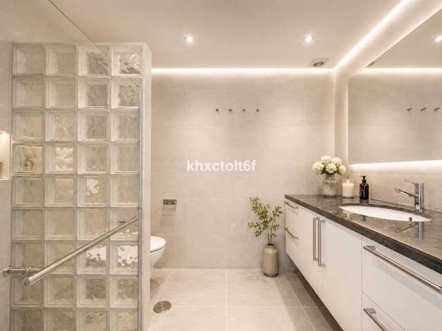 3 Bedrooms Townhouse in Marbella