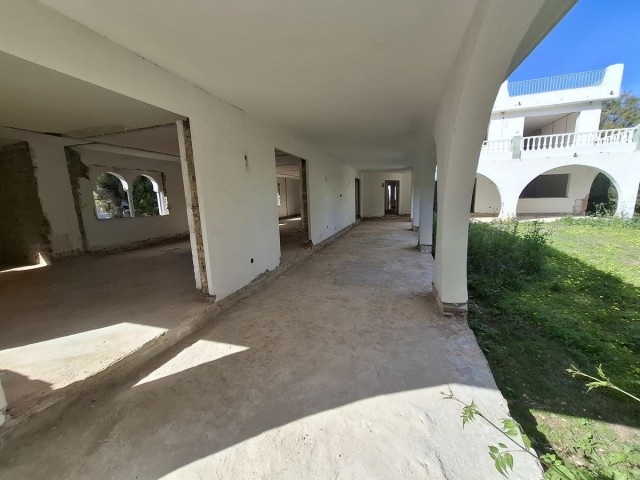 5 Soveroms Villa i Marbella